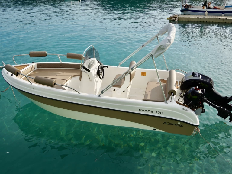 Karel 170 jednotlivci a charterové společnosti v Párga