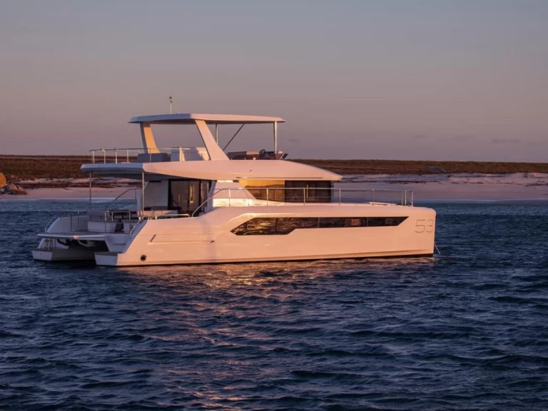 Pronájem Motorová loď Leopard s licencí