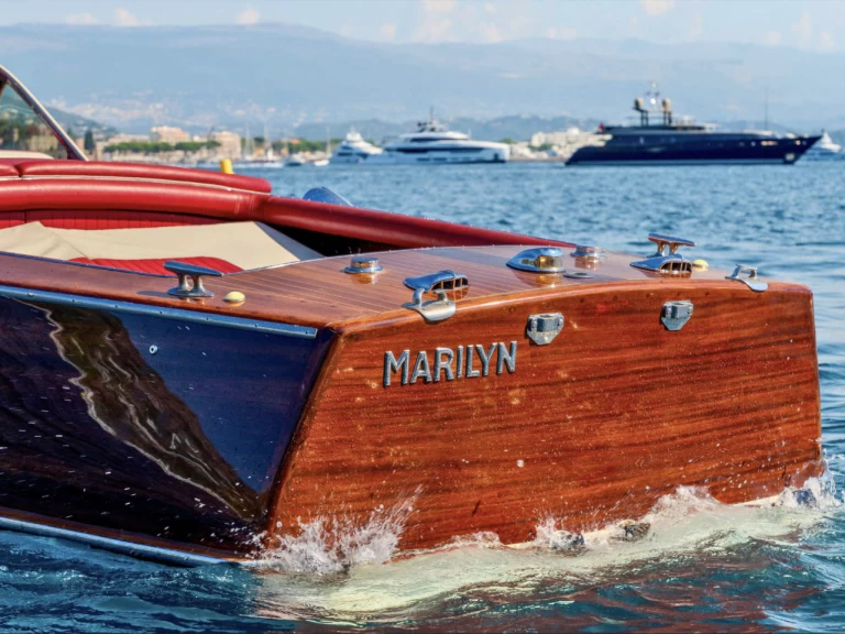 Guido Abbate  Eden Rock jednotlivci a charterové společnosti v Mandelieu-la-Napoule