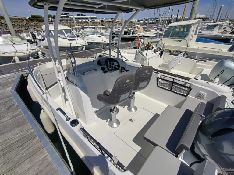 Pronájem lodi Saint-Quay-Portrieux lákavé ceny Cap Camarat 5.5 CC Serie 2