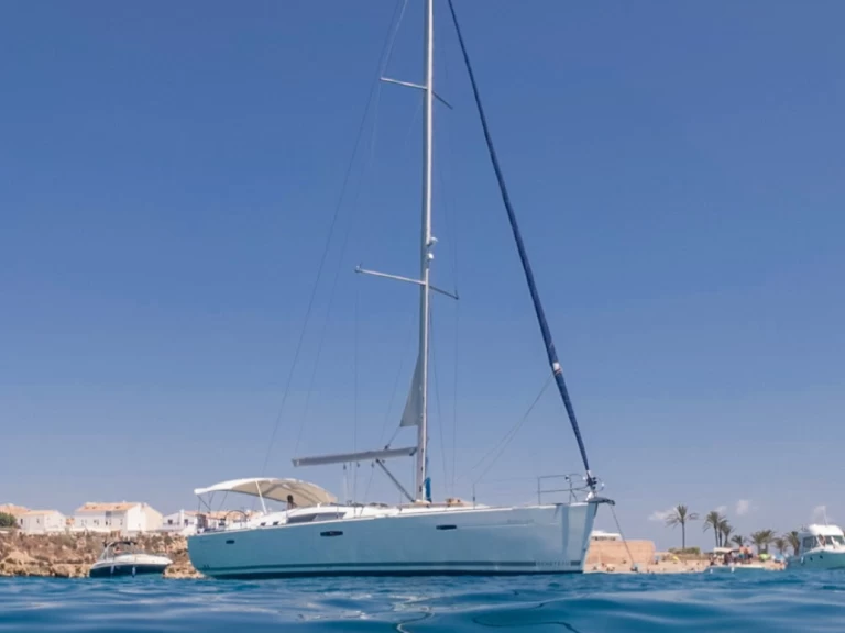 Pronajmout Plachetnice se skipperem či ne Bénéteau v Santa Pola