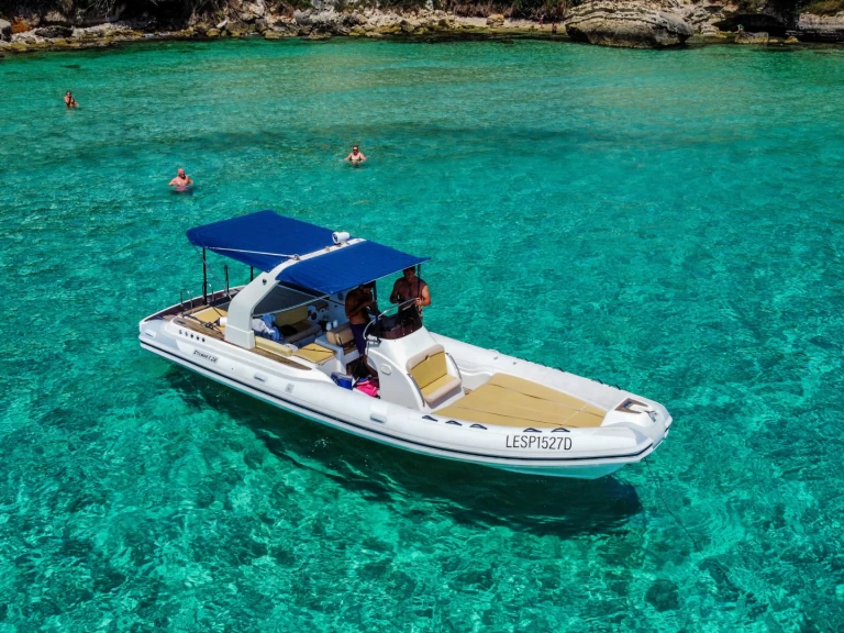 Pronájem Polotuhá loď Stilmar s licencí