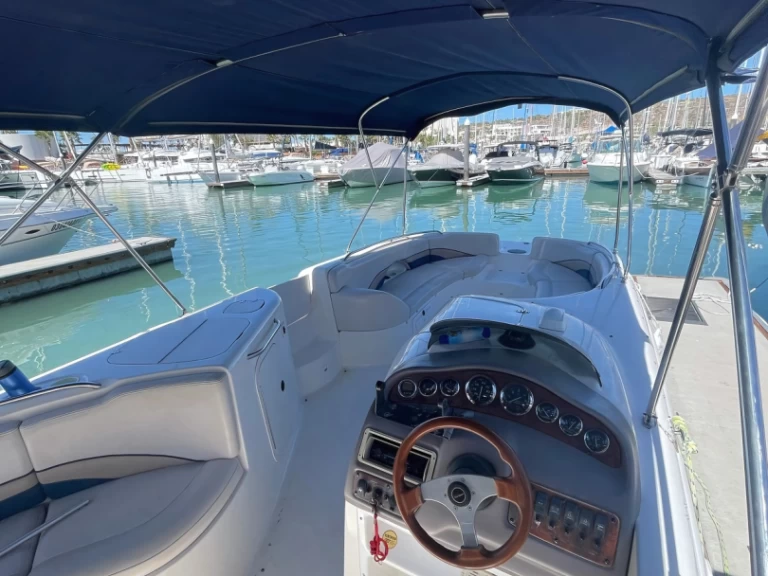 Custom Made Custom made jednotlivci a charterové společnosti v Cabo San Lucas