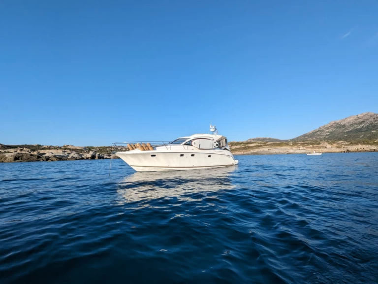 Pronájem jachty v Juan-les-Pins -Prestige 39 na Samboatu