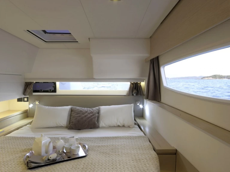 Fountaine Pajot Saba 50 jednotlivci a charterové společnosti v Donji Seget