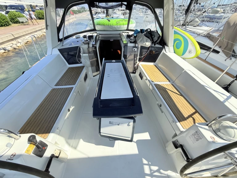 Pronájem lodi Sukošan lákavé ceny Oceanis 41