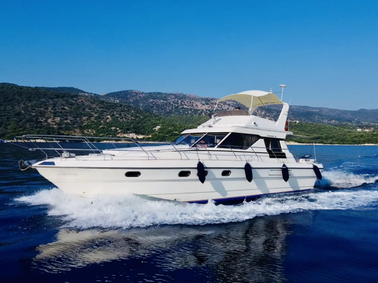 Pronajmout si Princess, UK 47 Flybridge v Korfu
