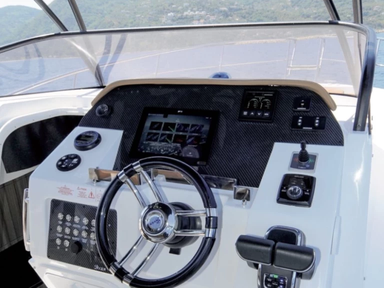 Pronájem jachty v Porto Rotondo -Saver Saver 330 Sport na Samboatu