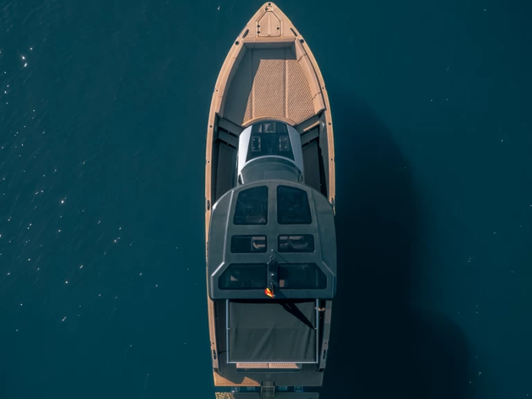 Pronájem Motorová loď Tesoro s licencí