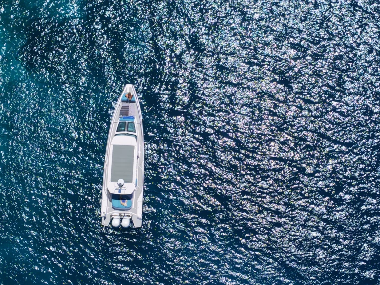 Axopar Axopar 37 Sun-Top jednotlivci a charterové společnosti v Skiathos