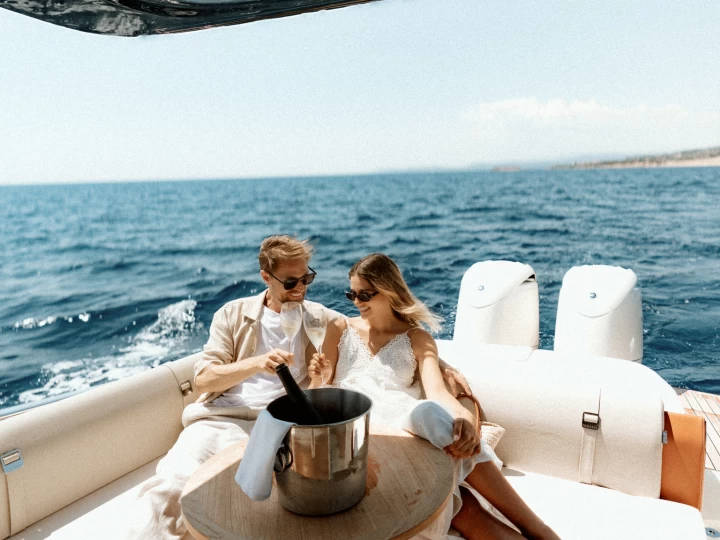 Pronájem lodi Invictus  Invictus GT 280s v Chalkidikís na Samboatu