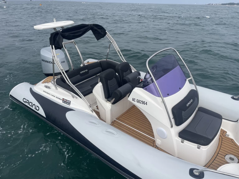Pronájem Polotuhá loď v Cap Ferret -Grand Boats Golden Line G580LF