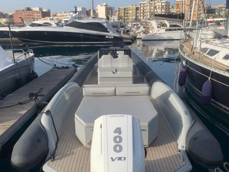 Pronájem Polotuhá loď v Santa Marina Salina -Premiere Intrepido 