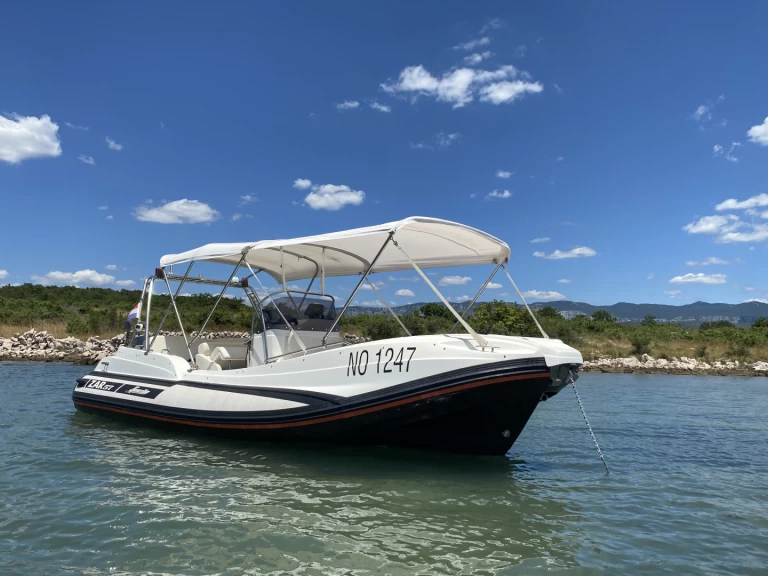 Pronájem lodi Selce lákavé ceny ZAR 57 Welldeck