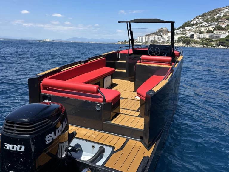 Pronajmout si BravaBoats BA 75 v Roses