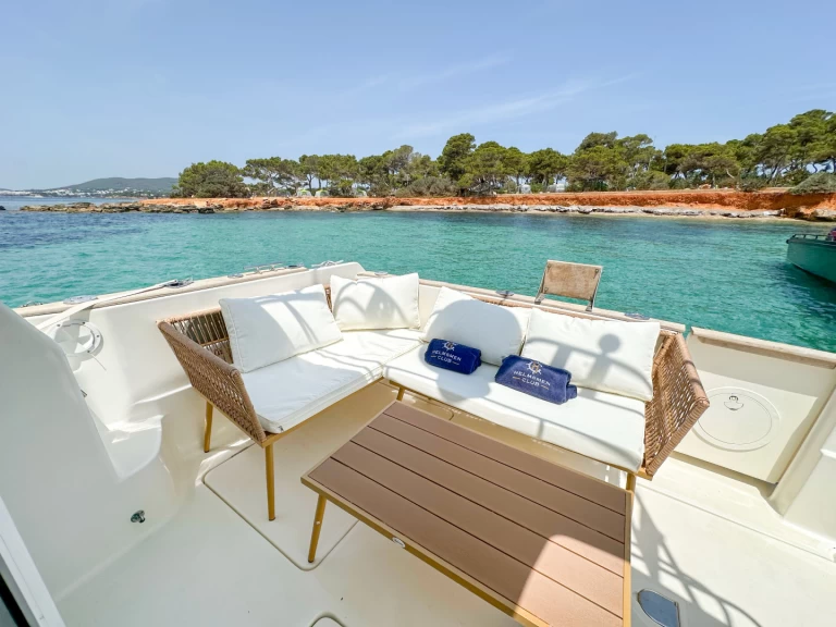 Pronájem Motorová loď Ibiza Fishing s licencí