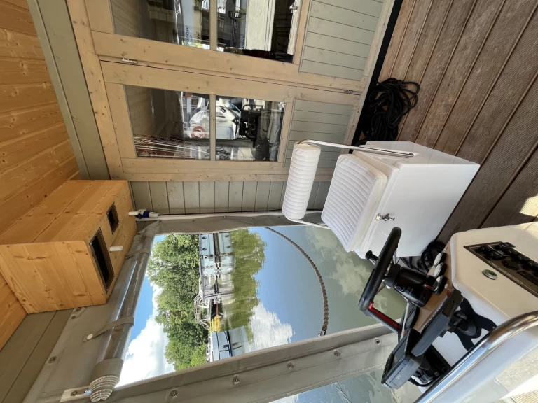 Pronájem lodi Rheinsberg lákavé ceny CW 1/2/3