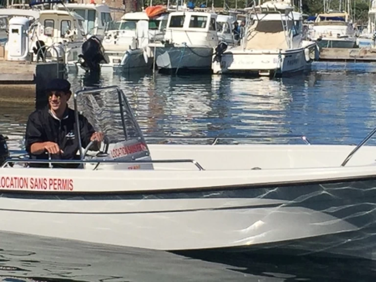 Pronájem lodi Terhi 445 C v Galéria na Samboatu