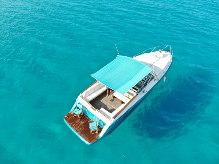 Motorová loď k pronájmu v Mahon za nejlepší cenu