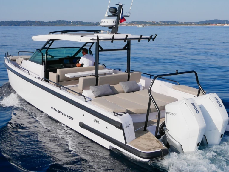 Pronájem lodi Axopar Axopar 37 Sun-Top v Port du Lavandou na Samboatu
