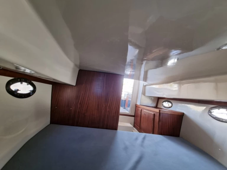 Pronájem lodi Six-Fours-les-Plages lákavé ceny 780 WA