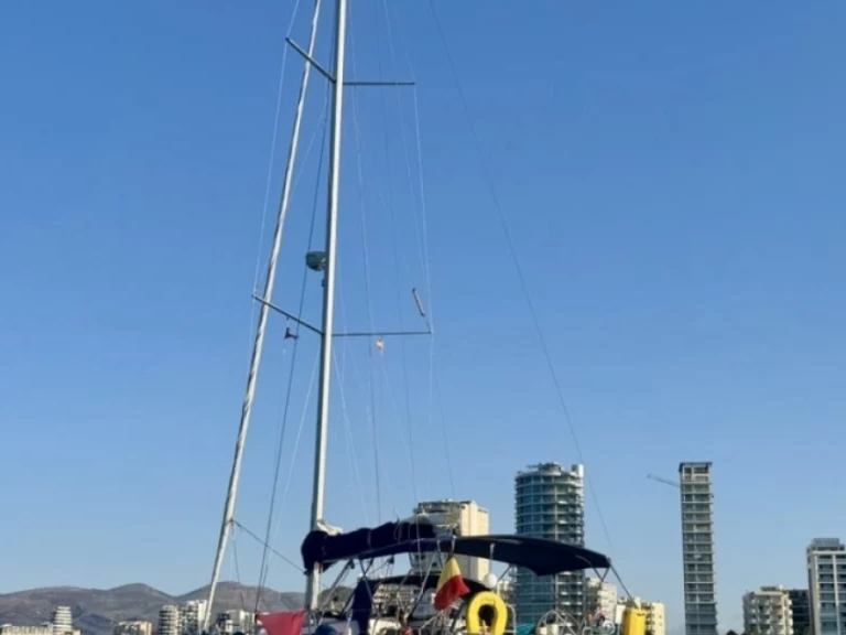 Pronajmout si Jeanneau Sun Odyssey 42i v Torrevieja