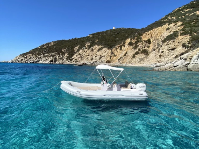 Pronájem Polotuhá loď Italboats s licencí