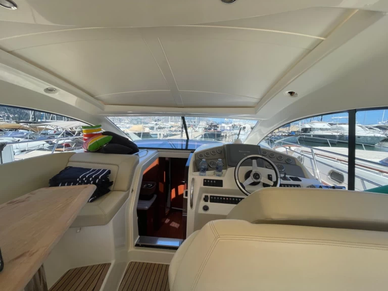 Pronájem Motorová loď v Port de Saint Jean Cap Ferrat -Jeanneau Prestige 38 S