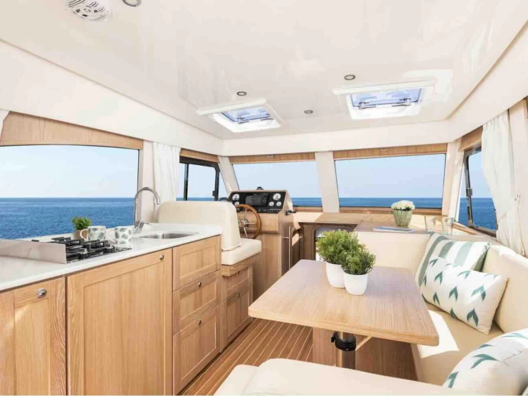 Pronájem jachty v Cavalaire-sur-Mer -sasga 34 HT na Samboatu