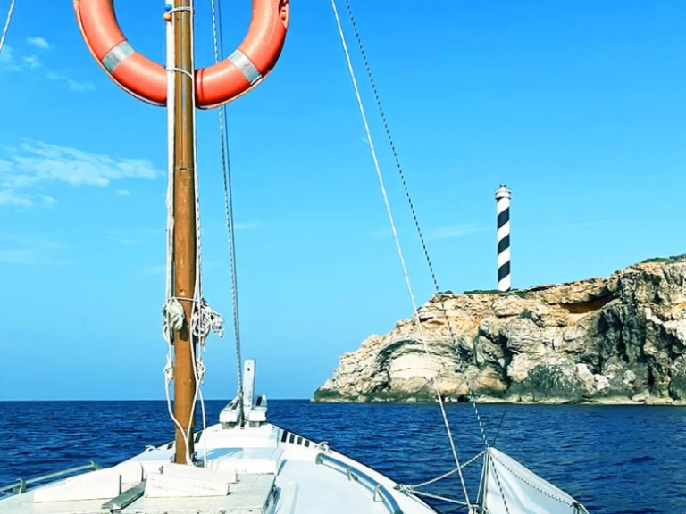 Pronajmout Plachetnice se skipperem či ne Plastic Siller v Portinatx