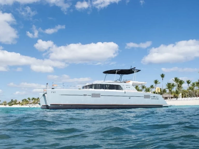 Pronajmout Katamarán se skipperem či ne Custom Made v Bayahíbe (Zona Urbana)