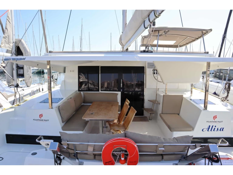 Pronájem jachty v Ligia -Fountaine Pajot Lucia 40 na Samboatu