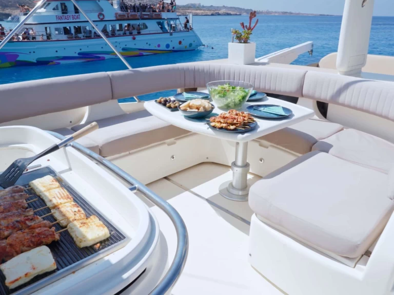 Pronájem lodi Rhodos lákavé ceny ESPERANZA