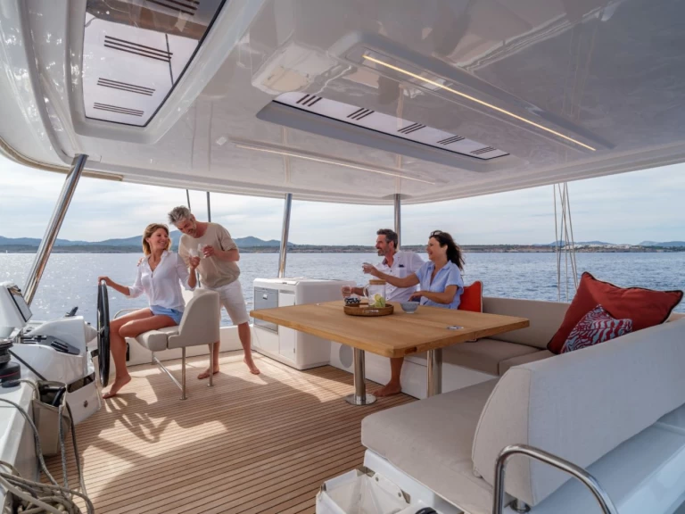 Lagoon Lagoon 55 - 4 + 2 cab. jednotlivci a charterové společnosti v Palma de Mallorca