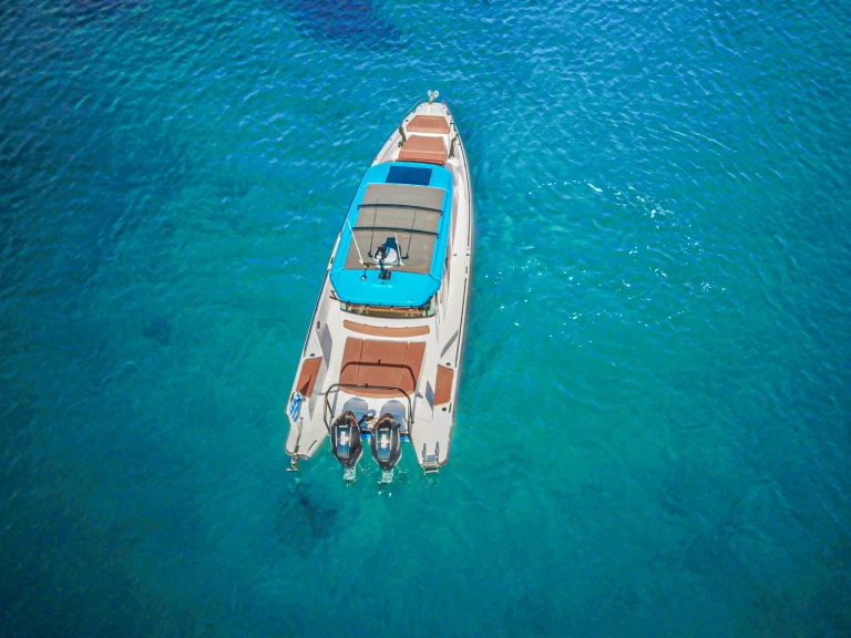 Pronájem jachty v Chaniá -Axopar Axopar 37 XC Cross Cabin na Samboatu