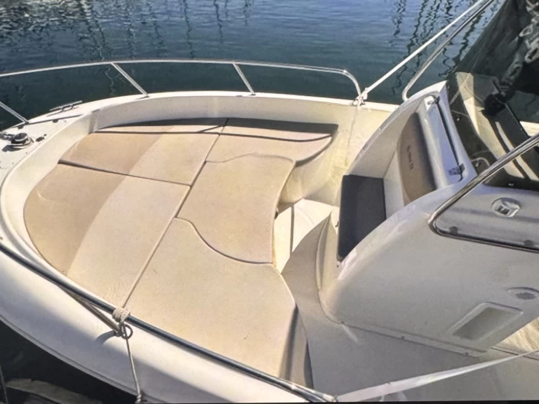 Pronajmout Motorová loď se skipperem či ne Mingolla v Le Cap d'Agde