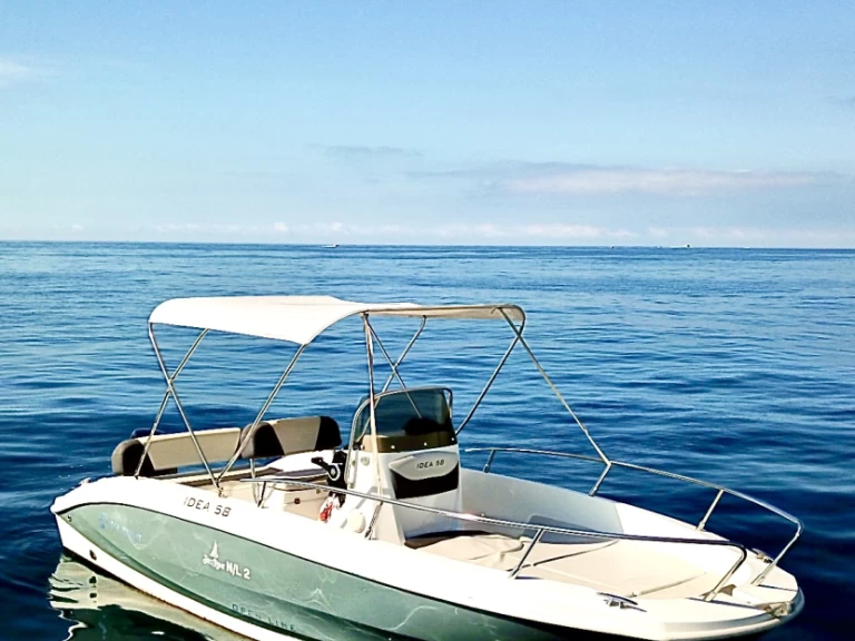 Pronájem Motorová loď v Salerno -Idea Marine IDEA 58