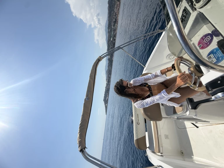 Idea Marine IDEA 58 jednotlivci a charterové společnosti v Imperia