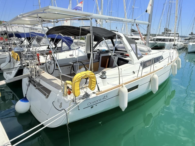 Pronájem Plachetnice v Sukošan -Bénéteau Oceanis 45