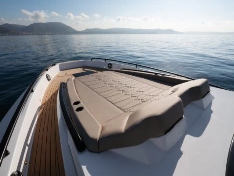 Pronajmout Motorová loď se skipperem či ne Salpa v Porto Badino