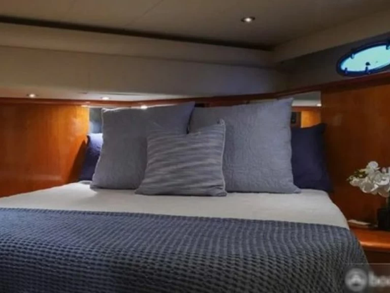 Pronajmout Motorová loď se skipperem či ne Neptunus v Marina Del Rey