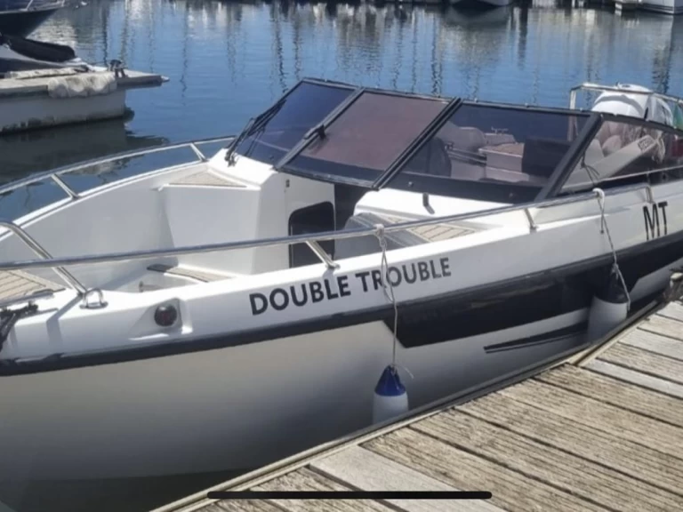 Pronájem lodi YAMARIN 63 BOWRIDER v Marina de Lagos na Samboatu