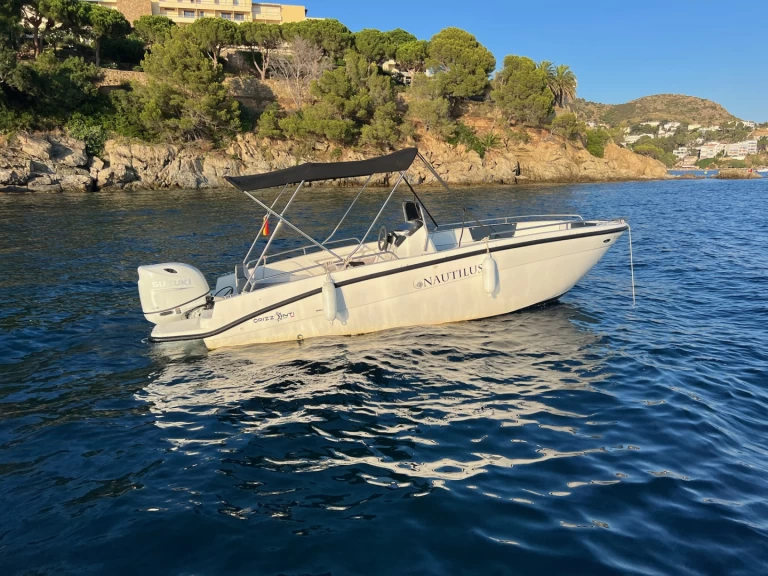 Pronájem lodi Orizzonti Nautilus 670 v Empuriabrava na Samboatu