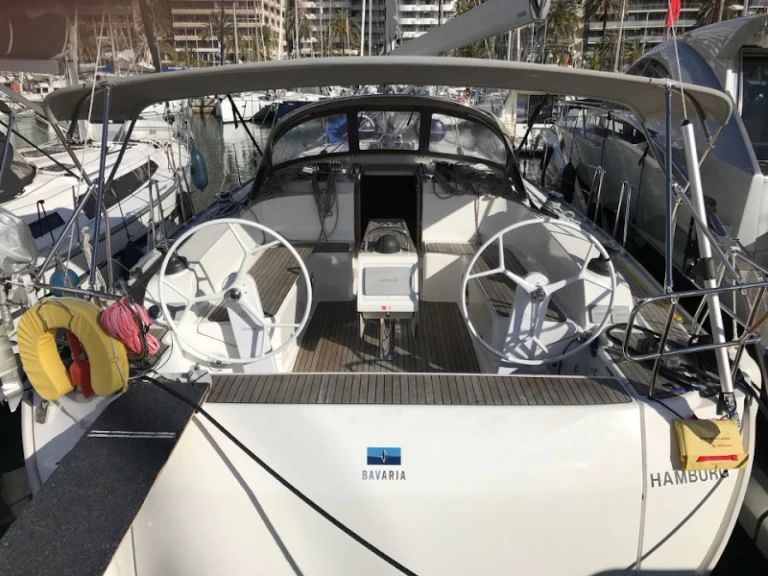 Pronájem jachty v San Vincenzo -Bavaria Cruiser 46 na Samboatu