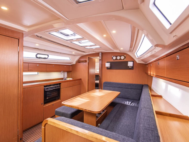 Pronájem lodi Bavaria Cruiser 41 v San Vincenzo na Samboatu