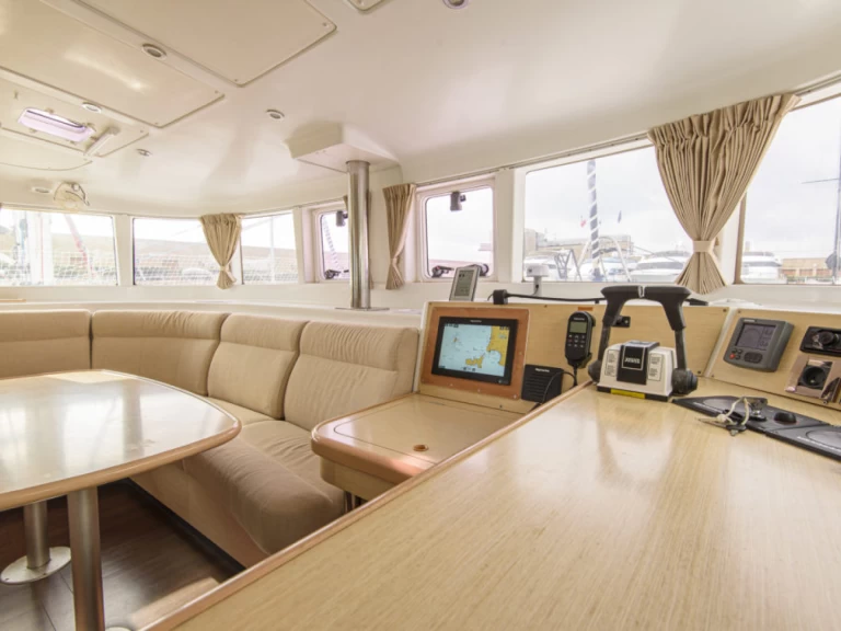 Pronájem jachty v San Vincenzo -Lagoon Lagoon 440 na Samboatu