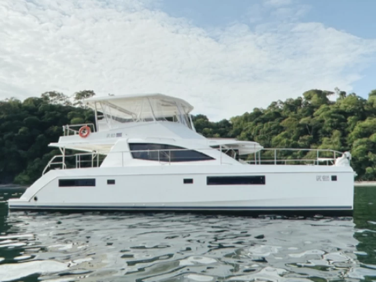 Pronájem Motorová loď Leopard s licencí