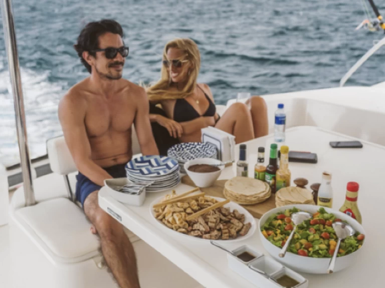 Pronajmout si Leopard Leopard 51 Powercat v Playa Flamingo