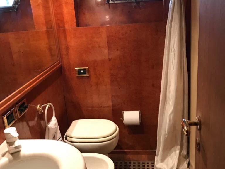 Pronájem jachty v Olbia -Cantieri Pegasus 80 na Samboatu