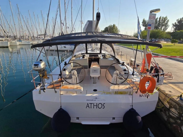 Pronájem lodi Alimos lákavé ceny Bavaria C42